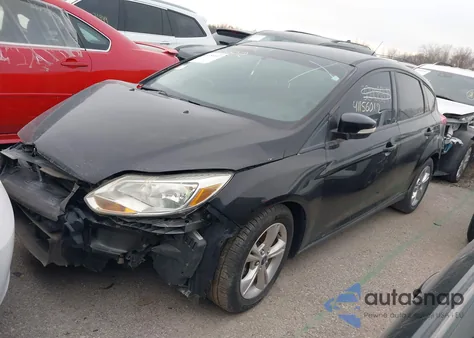 2014 Ford Focus Se z USA, uszkodzony, nr VIN 1FADP3K24EL210464